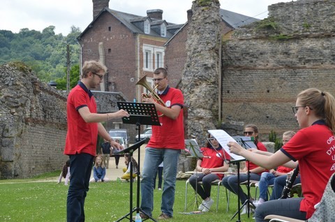 concert dans l'amphithéatre